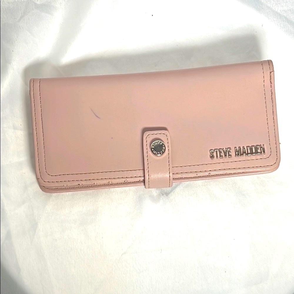Steve Madden Pink Wallet